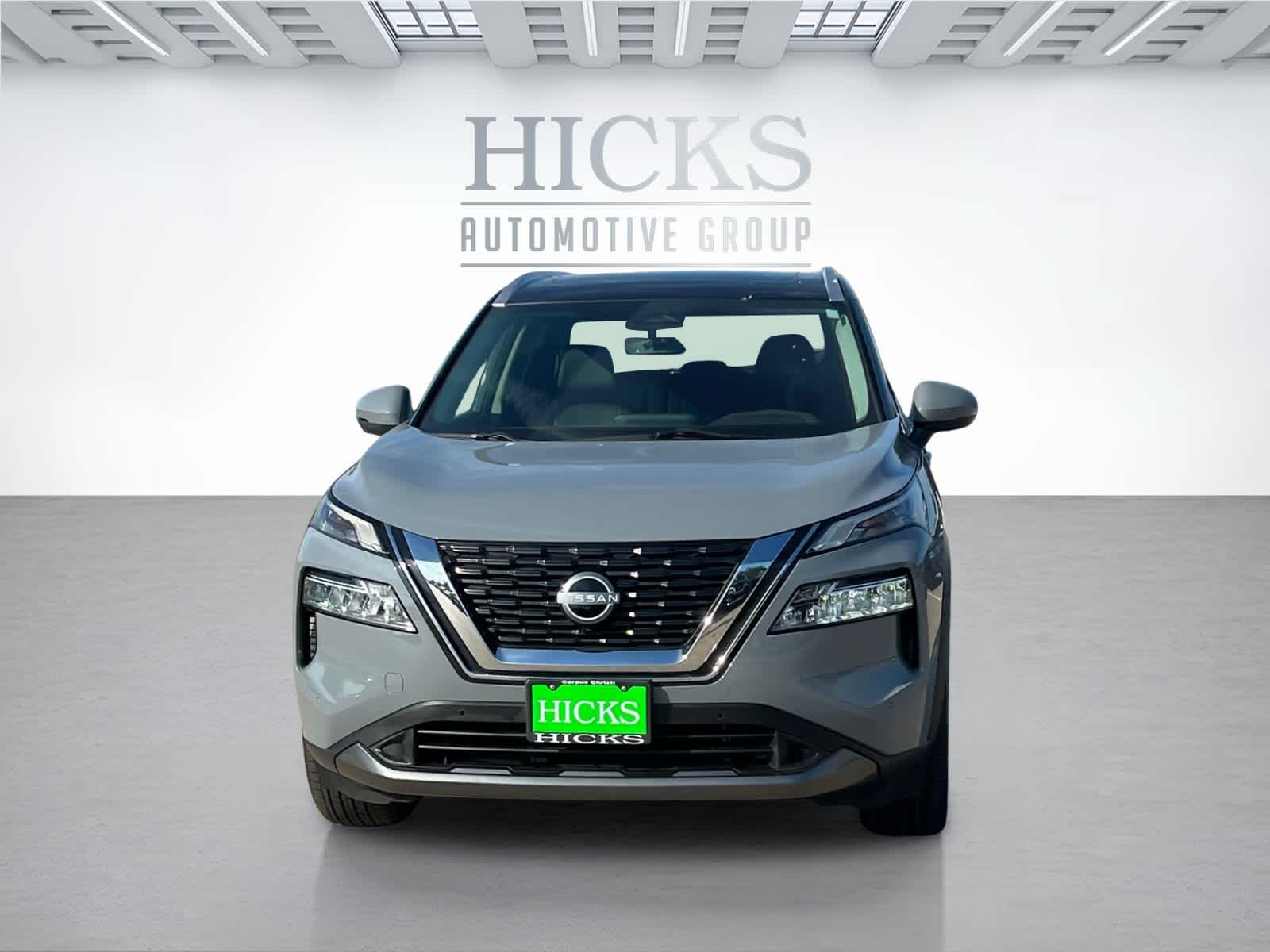 2023 Nissan Rogue SL photo 2