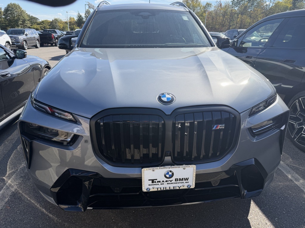 2026 Bmw X7 M60i photo 2