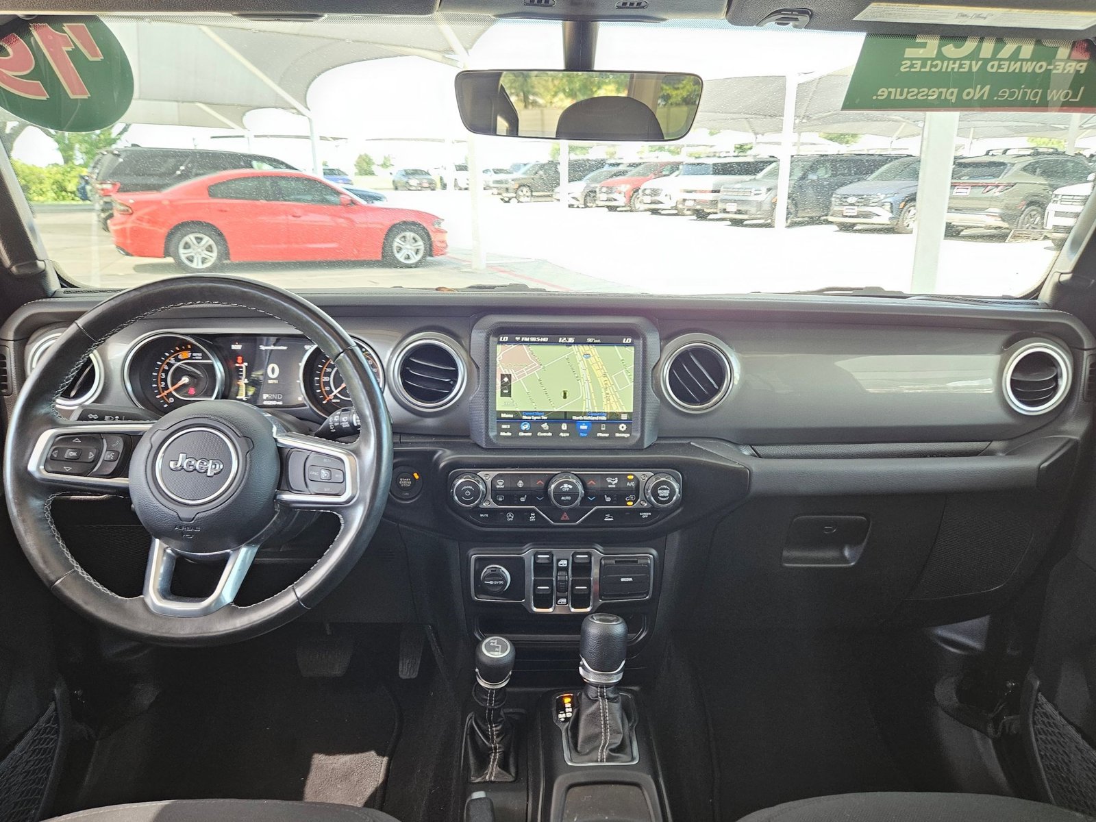 2022 Jeep Wrangler Unlimited Sahara photo 16