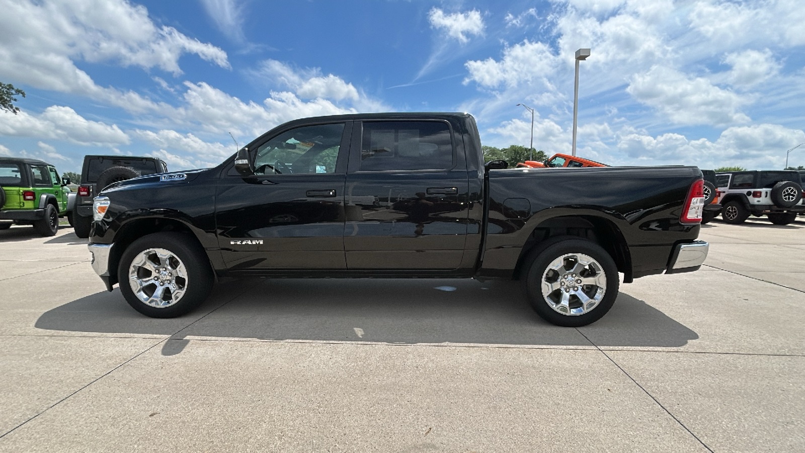 2022 Ram 1500 Big Horn Lone Star photo 6