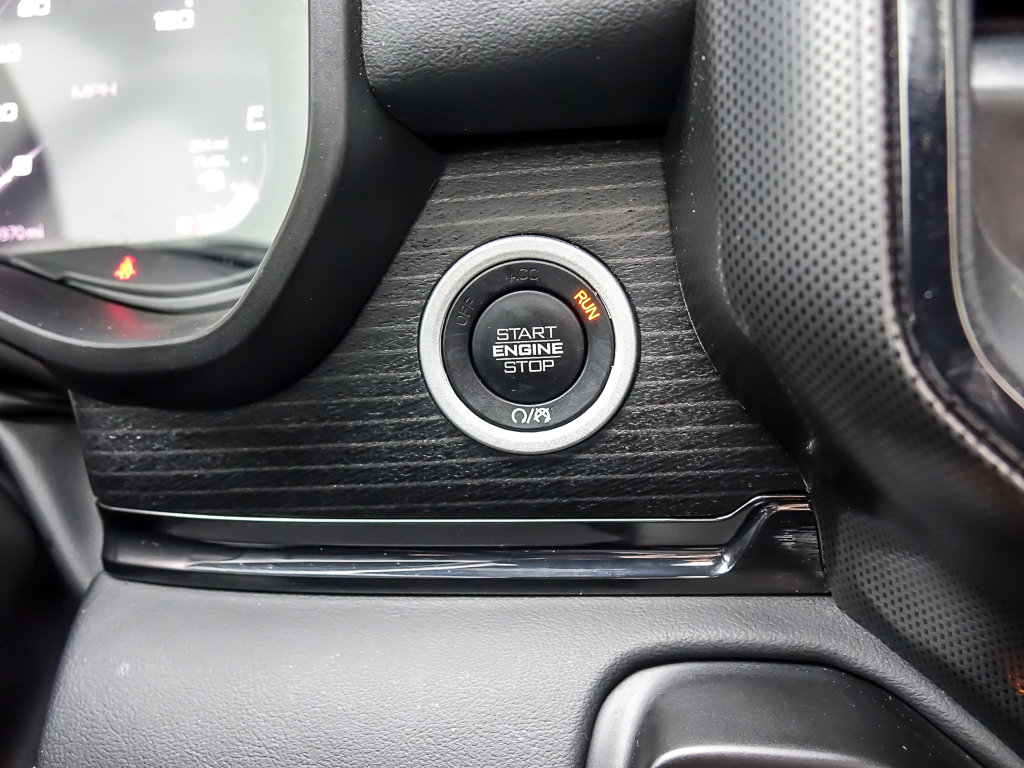 2024 RAM 1500 - Image 15