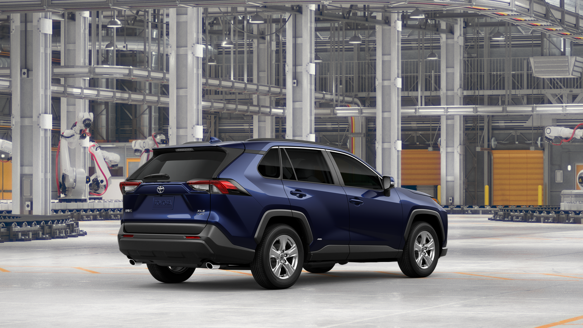 2025 Toyota RAV4 Hybrid XLE photo 9