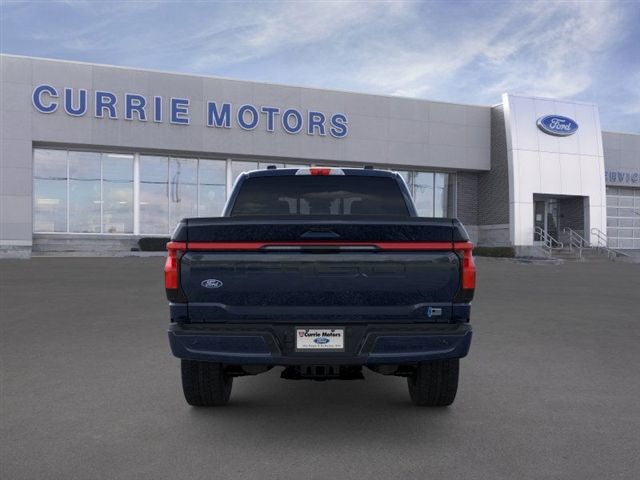 2025 Ford F-150 Lightning Lariat photo 4
