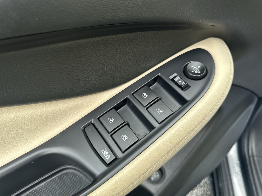 2020 Buick Envision Preferred photo 19