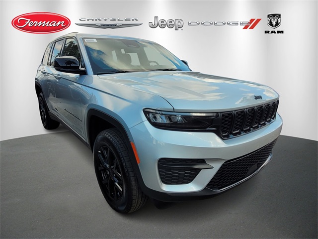 2025 Jeep Grand Cherokee Altitude's photo