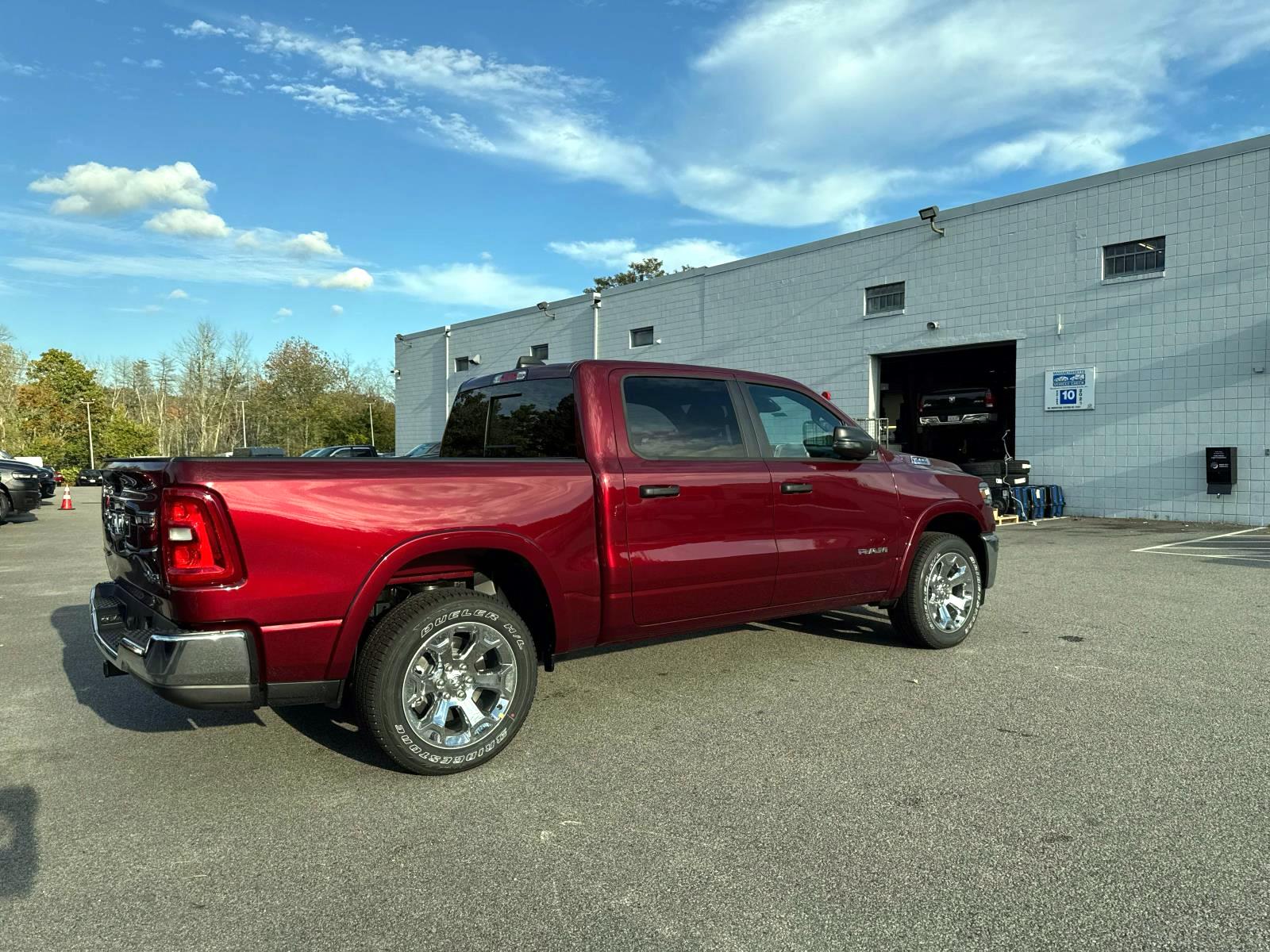 2025 Ram 1500 Big Horn photo 4