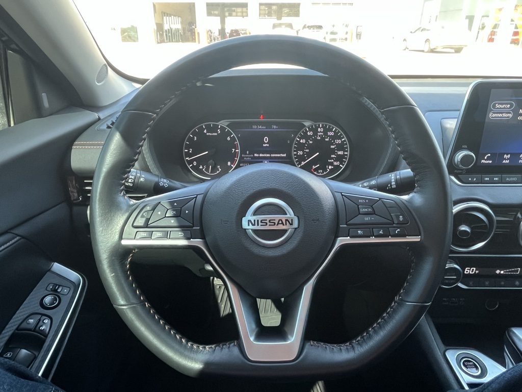 2023 Nissan Sentra SR photo 3