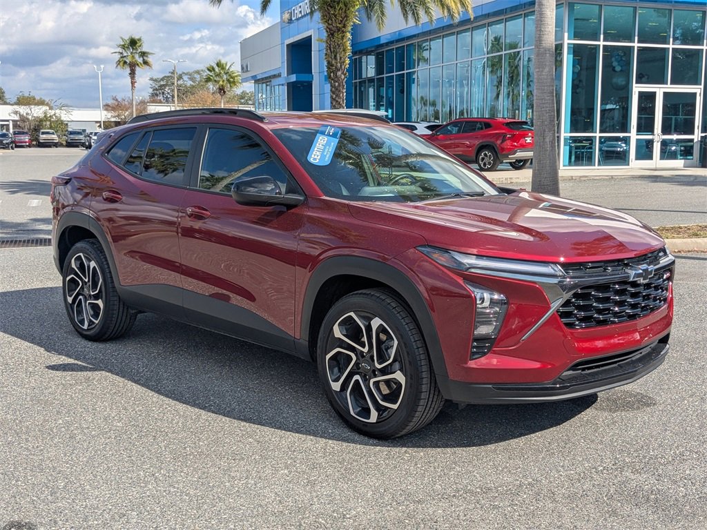 2025 Chevrolet Trax RS's photo