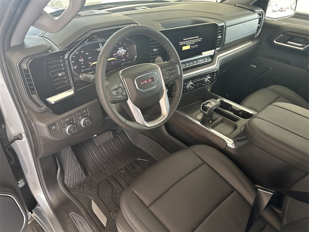 2026 Gmc Sierra 1500 SLT photo 10