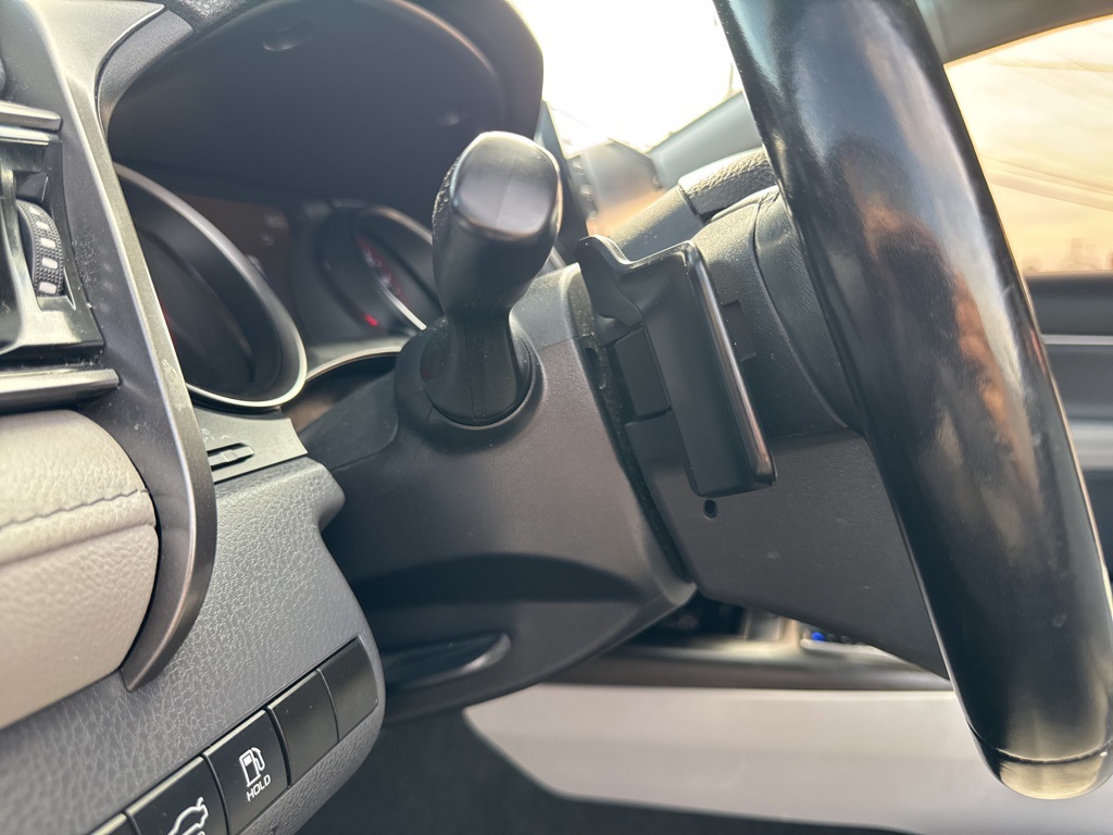 2021 Toyota Camry XSE photo 39