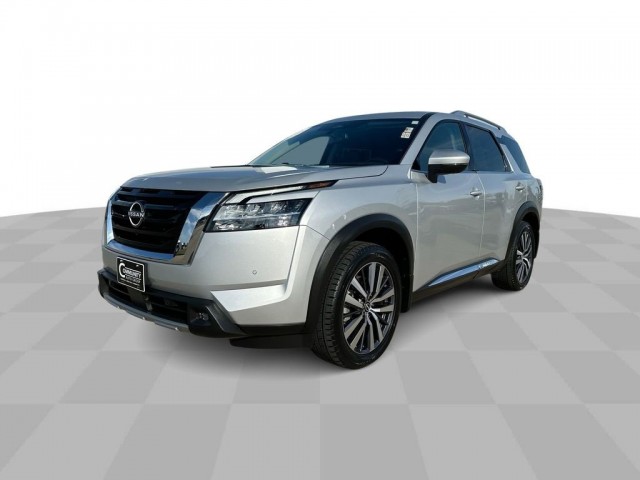 2022 Nissan Pathfinder Platinum 4WD