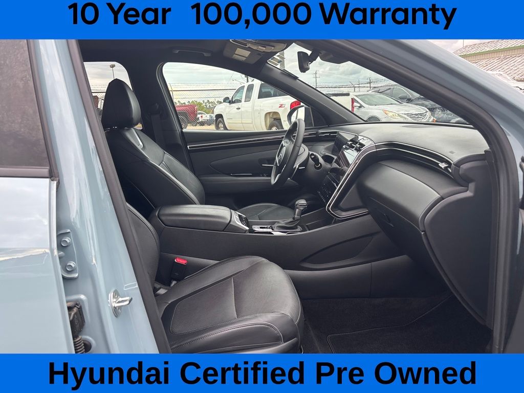 2023 Hyundai Santa Cruz Limited photo 2