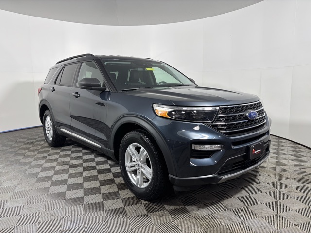 2022 Ford Explorer XLT's photo