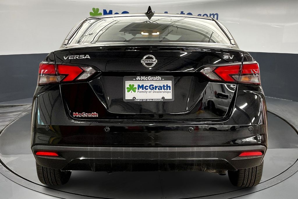 2021 Nissan Versa 1.6 SV photo 5