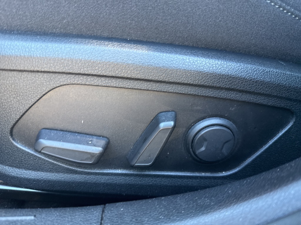 2023 Hyundai Sonata SEL photo 2