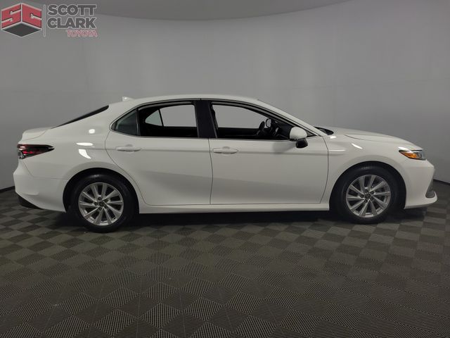 2023 Toyota Camry LE photo 8