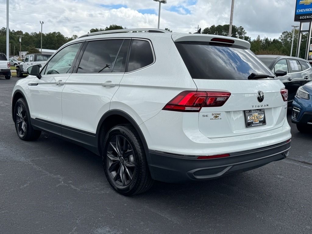 2024 Volkswagen Tiguan SE Wolfsburg Edition photo 2