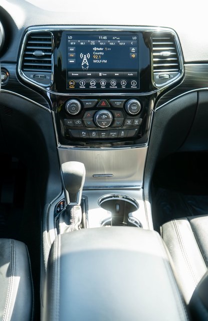 2019 Jeep Grand Cherokee Limited photo 11