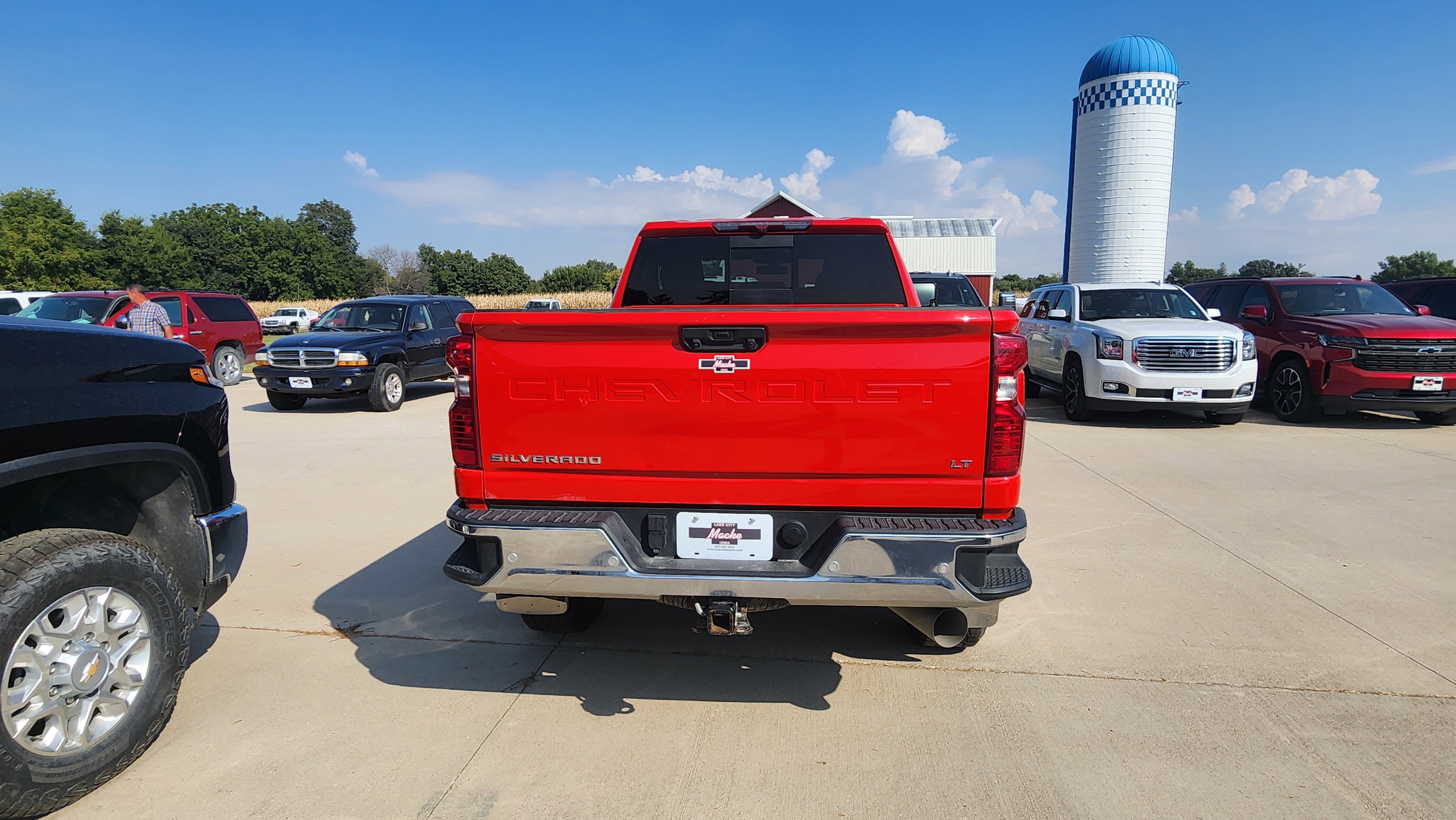 2023 Chevrolet Silverado 2500HD LT photo 5