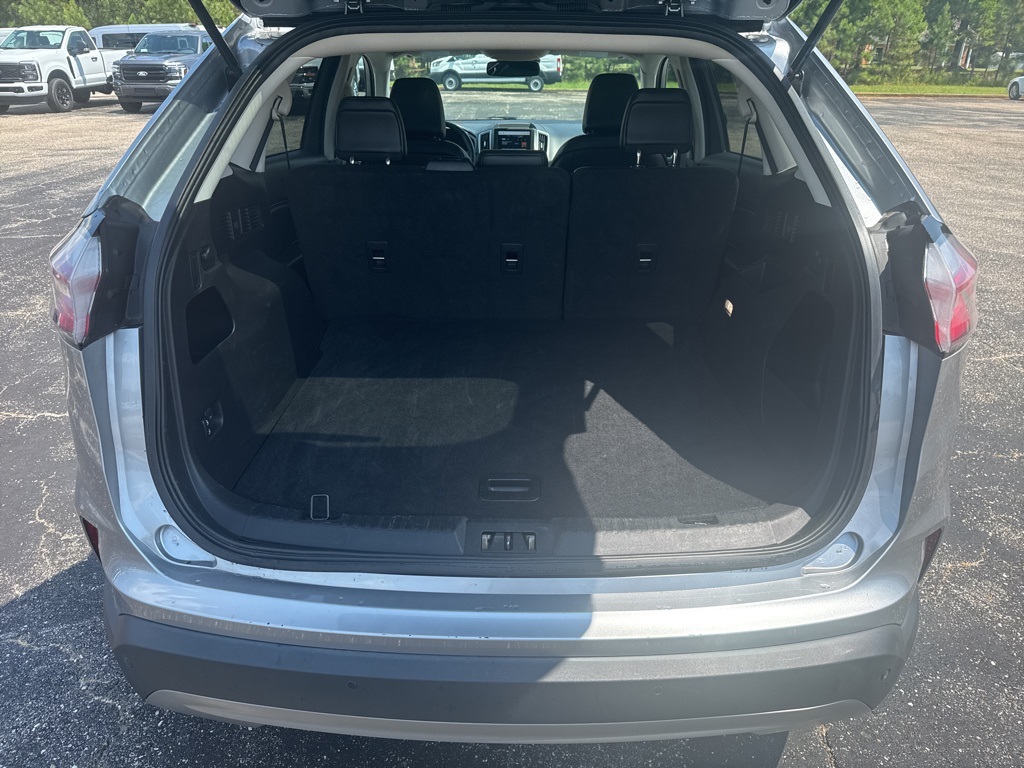 2024 Ford Edge SEL photo 12
