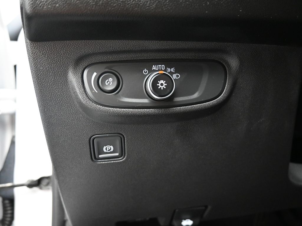 2020 Gmc Terrain SLE photo 12