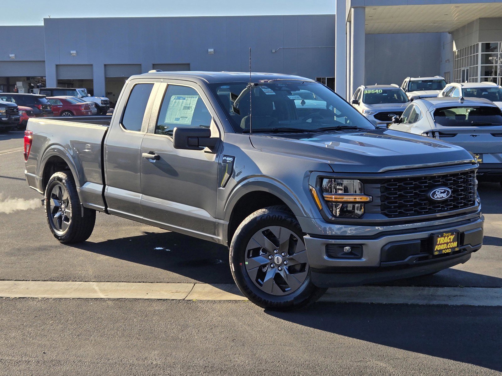 2025 Ford F-150 STX's photo