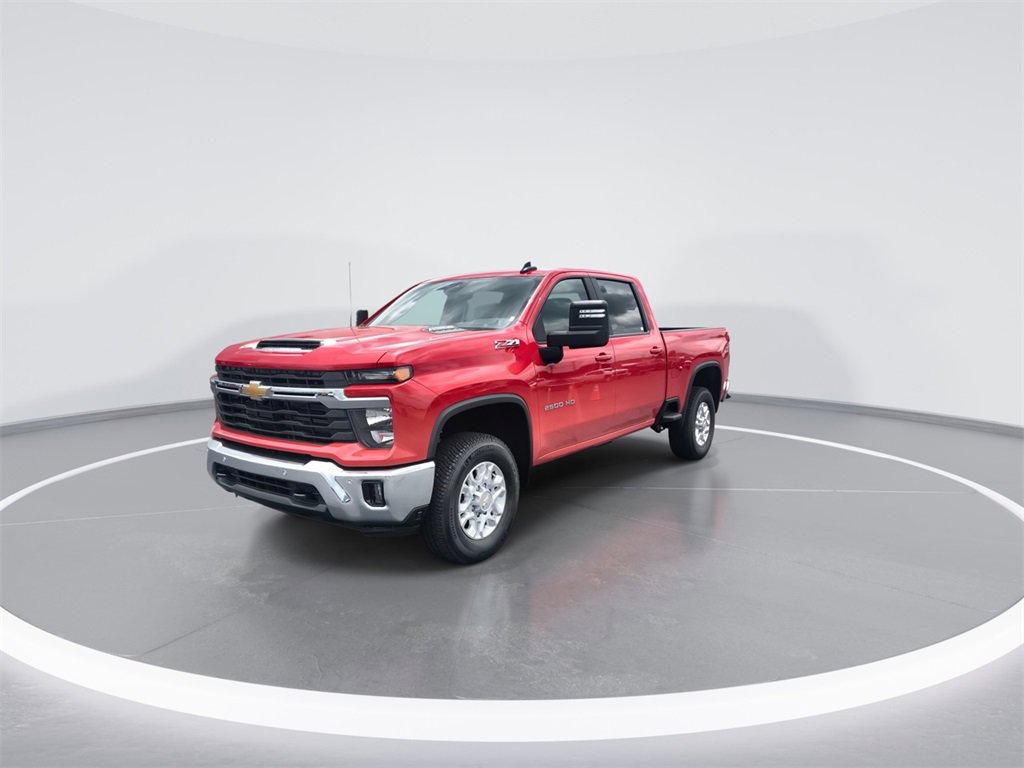2025 Chevrolet Silverado 2500HD LT photo 4