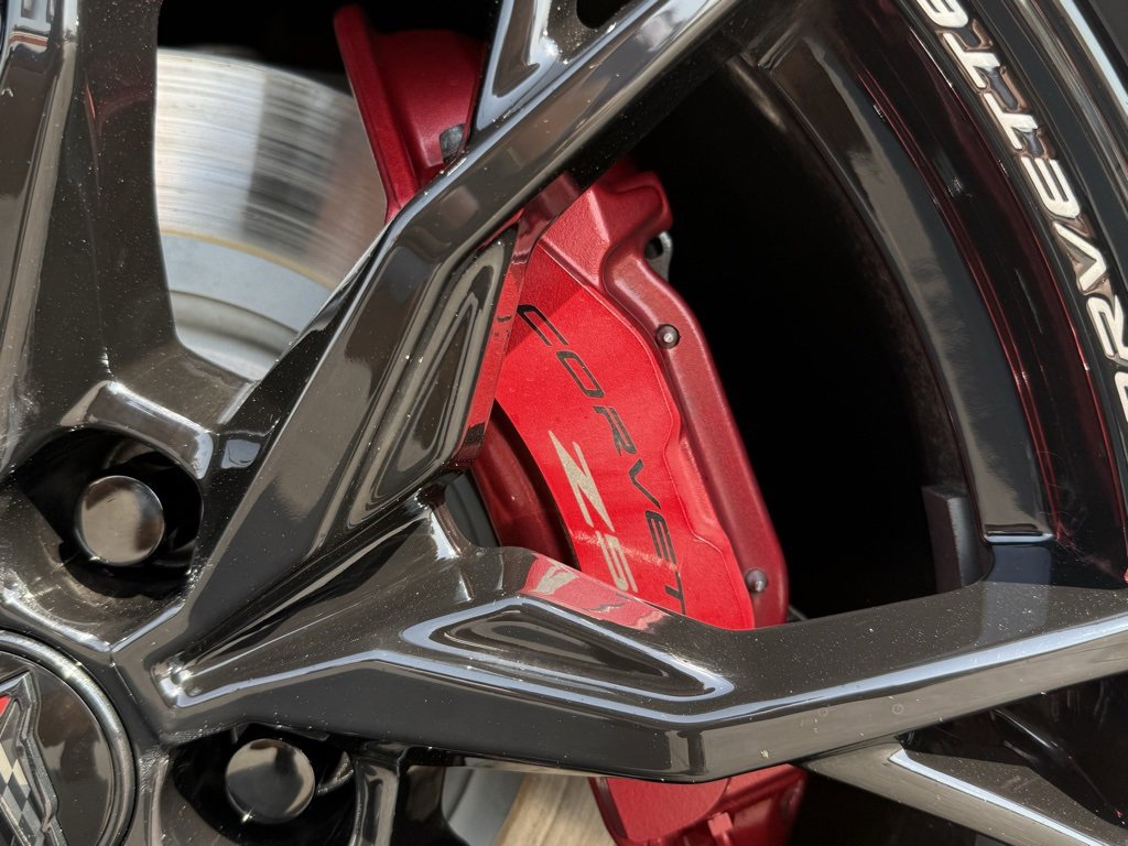 2025 Chevrolet Corvette Stingray 2LT photo 16