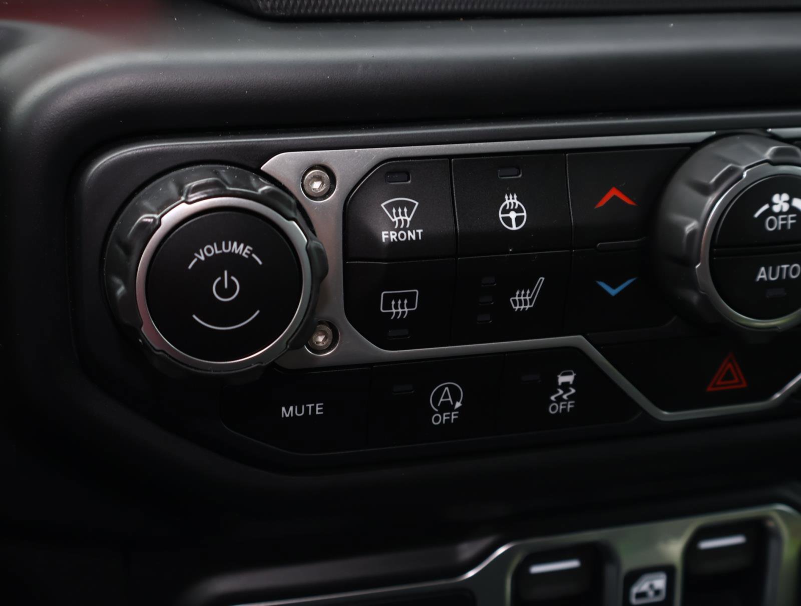2020 Jeep Wrangler Unlimited Rubicon photo 24