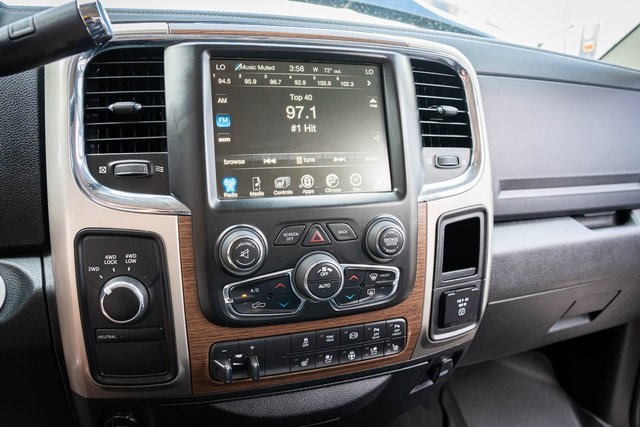 2017 Ram 3500 Laramie photo 21