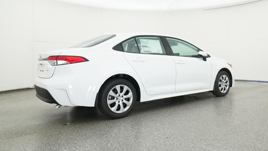 2025 Toyota Corolla LE photo 21