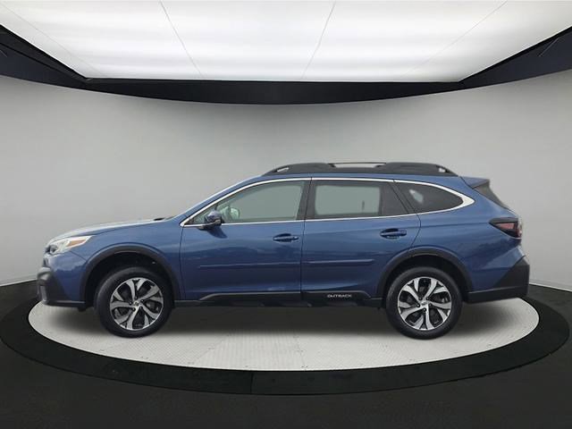 2022 Subaru Outback Limited photo 3