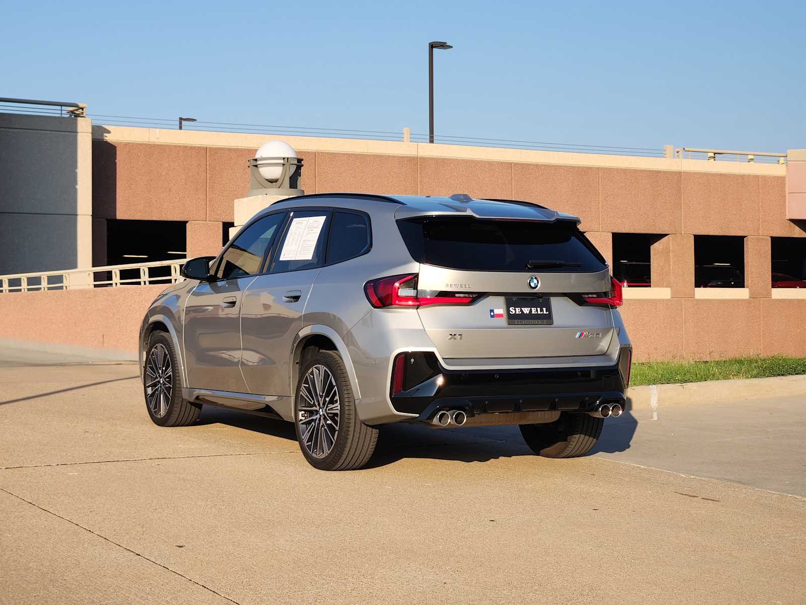 2025 Bmw X1 M35i photo 3