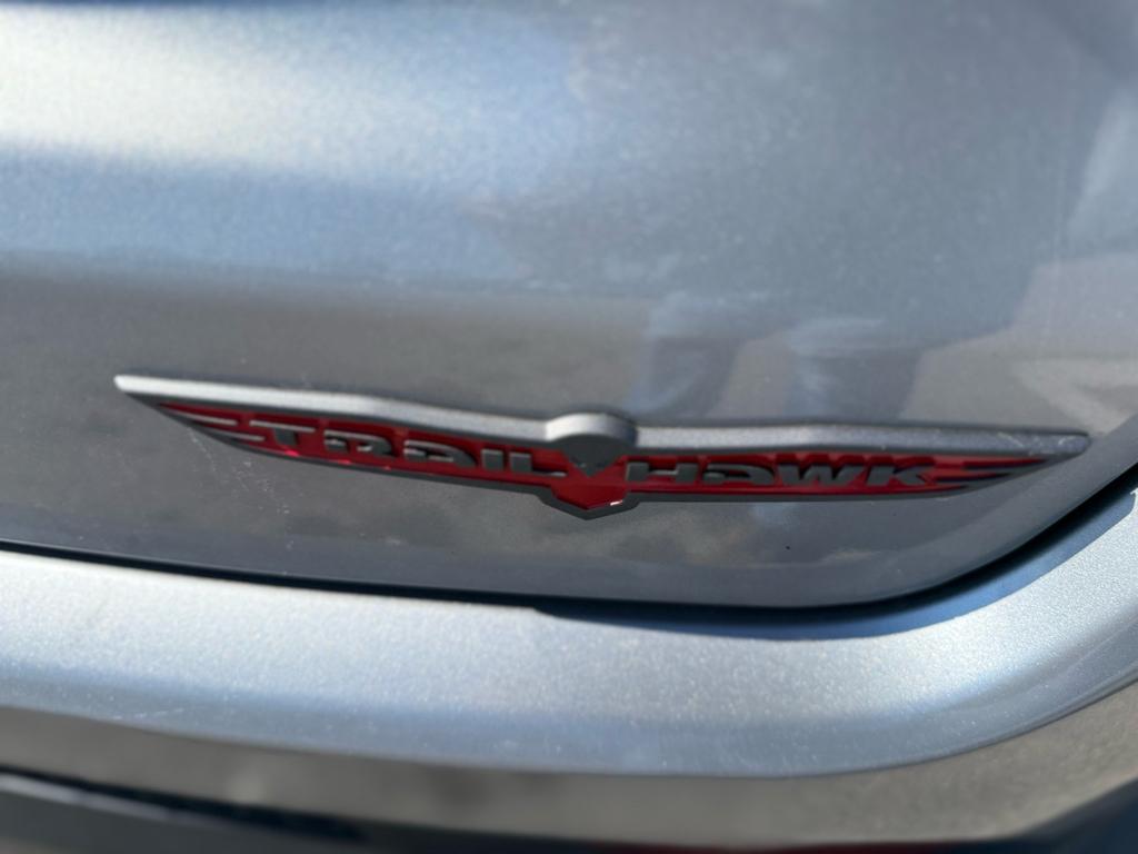 2023 Jeep Compass Trailhawk photo 2