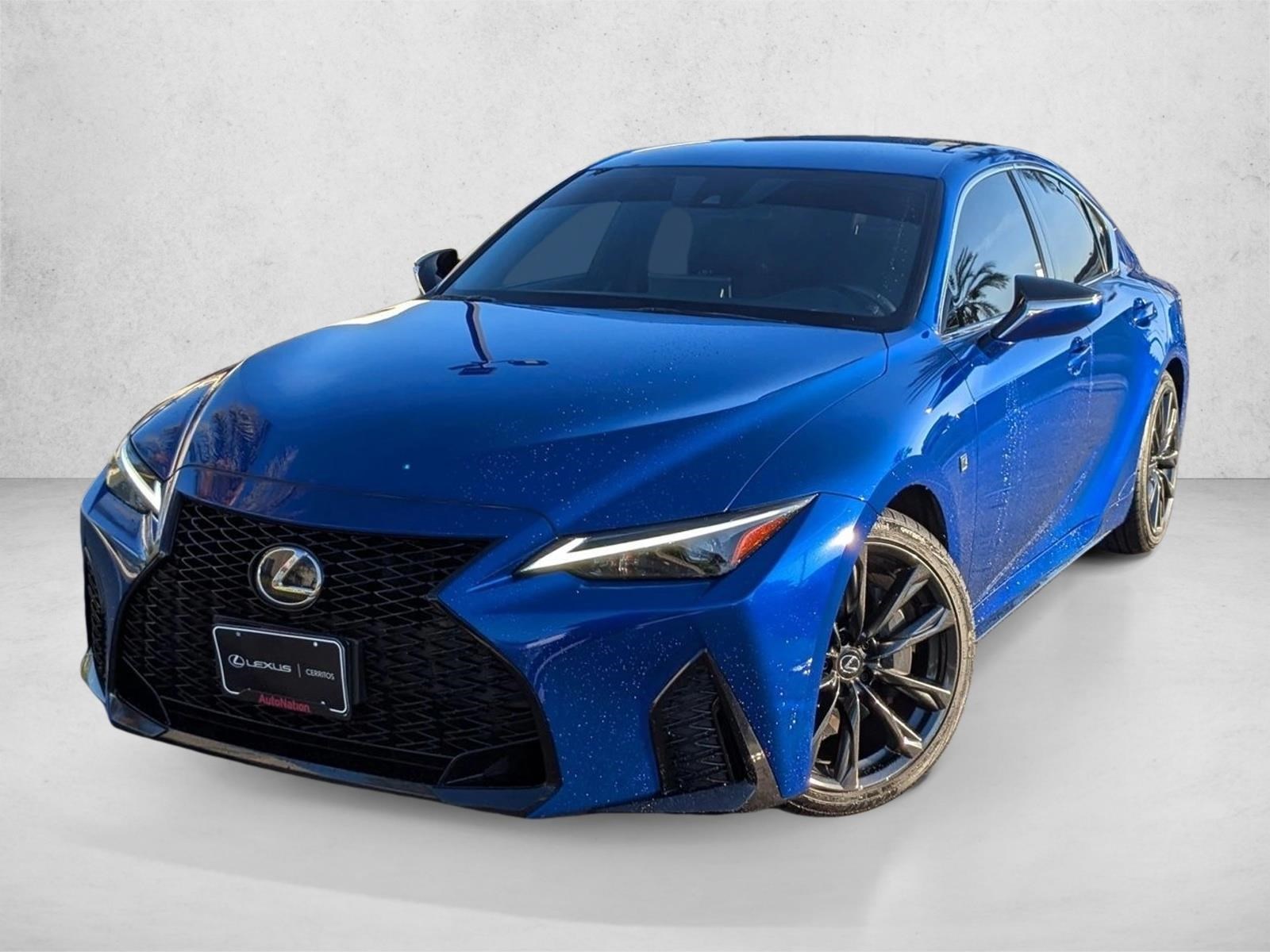 2024 Lexus IS 300's photo