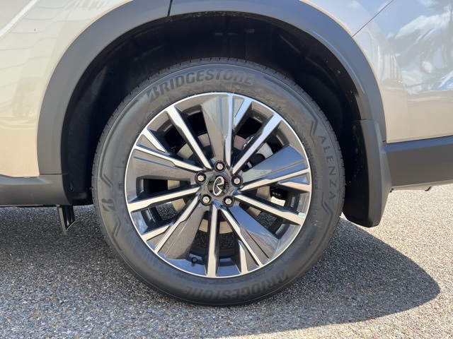 2026 Infiniti QX60 Luxe photo 23