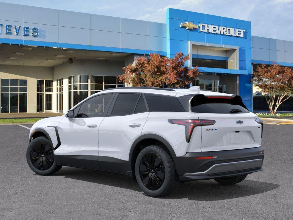 2026 Chevrolet Blazer EV photo 3