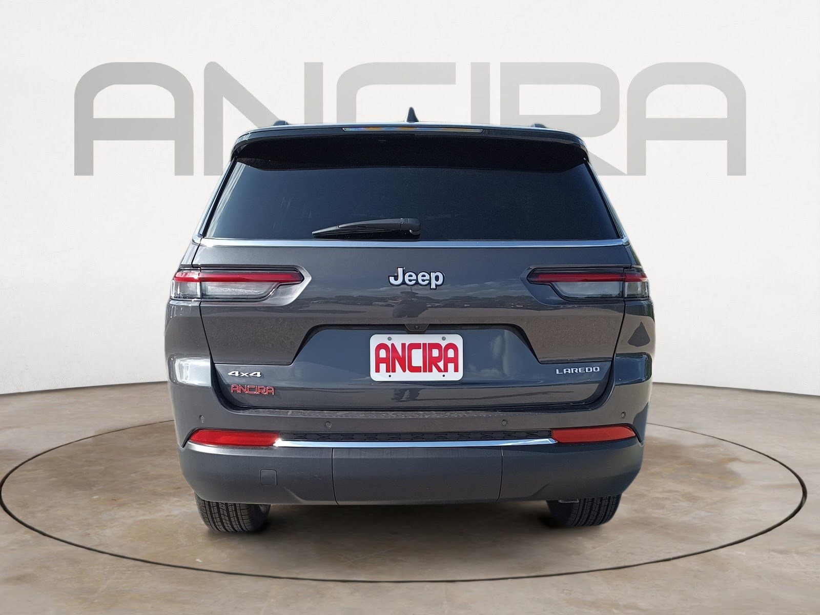 2025 Jeep Grand Cherokee Laredo photo 7