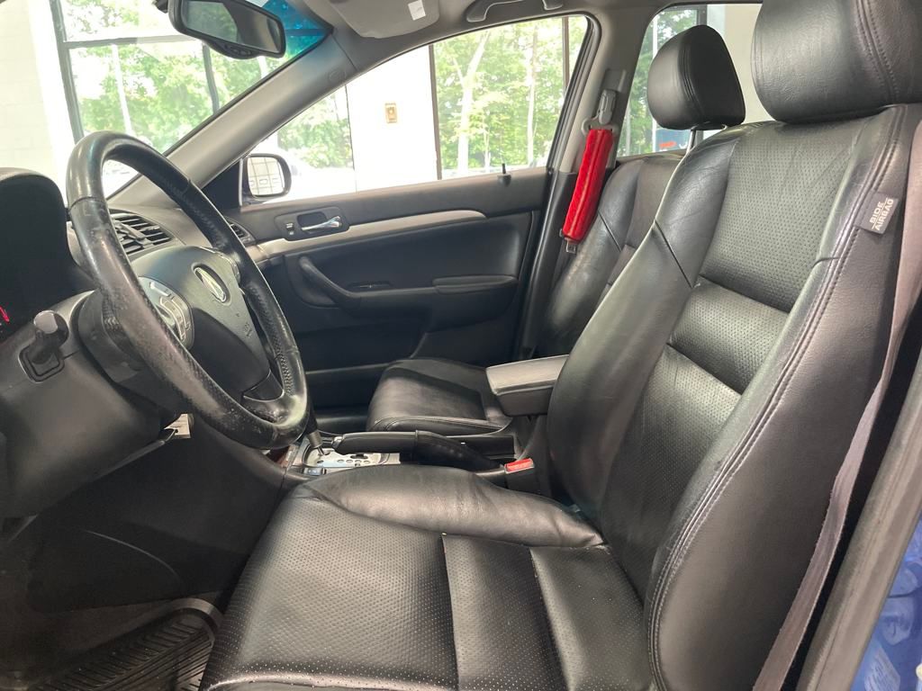 2004 Acura TSX Base photo 2