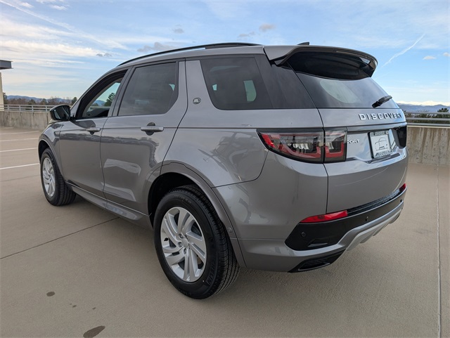 2025 Land Rover Discovery Sport S photo 4