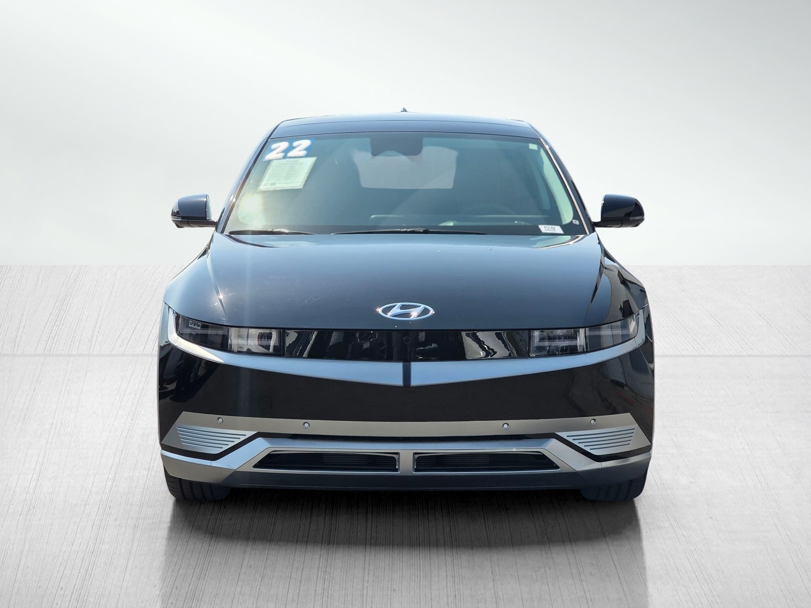 Used 2022 Hyundai IONIQ 5 Limited with VIN KM8KRDAF1NU071860 for sale in Long Beach, CA
