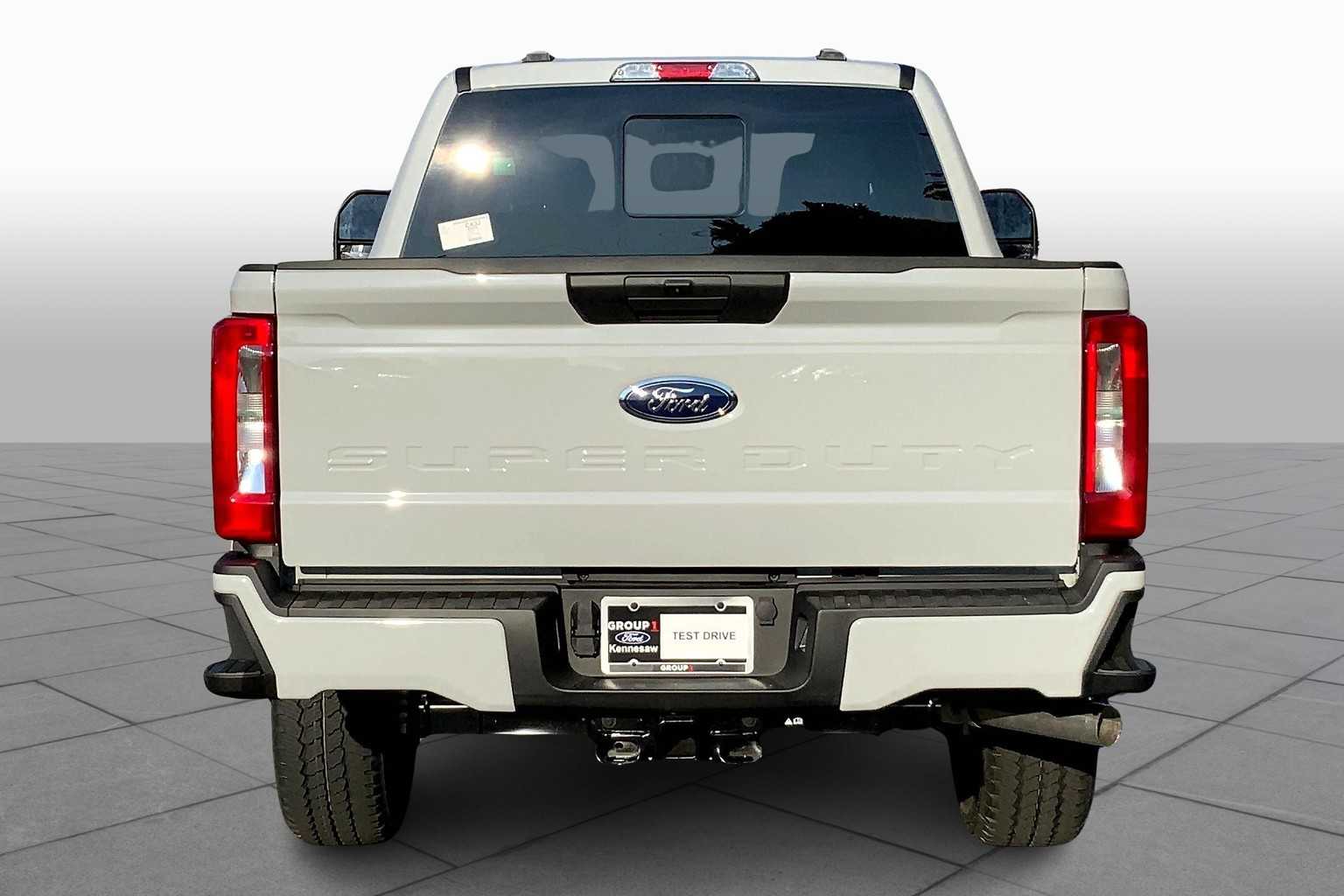 2026 Ford F-250 XL photo 4