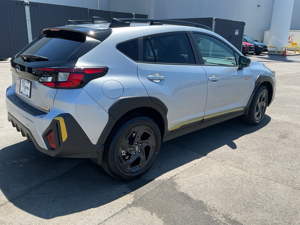 2025 Subaru Crosstrek Sport photo 2