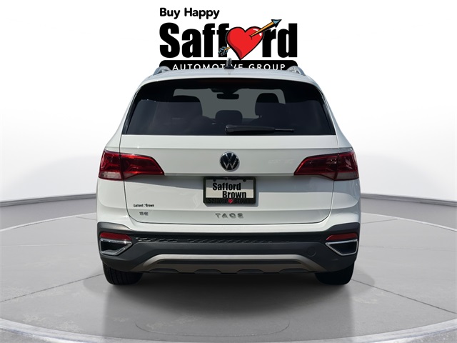 2024 Volkswagen Taos SE photo 6