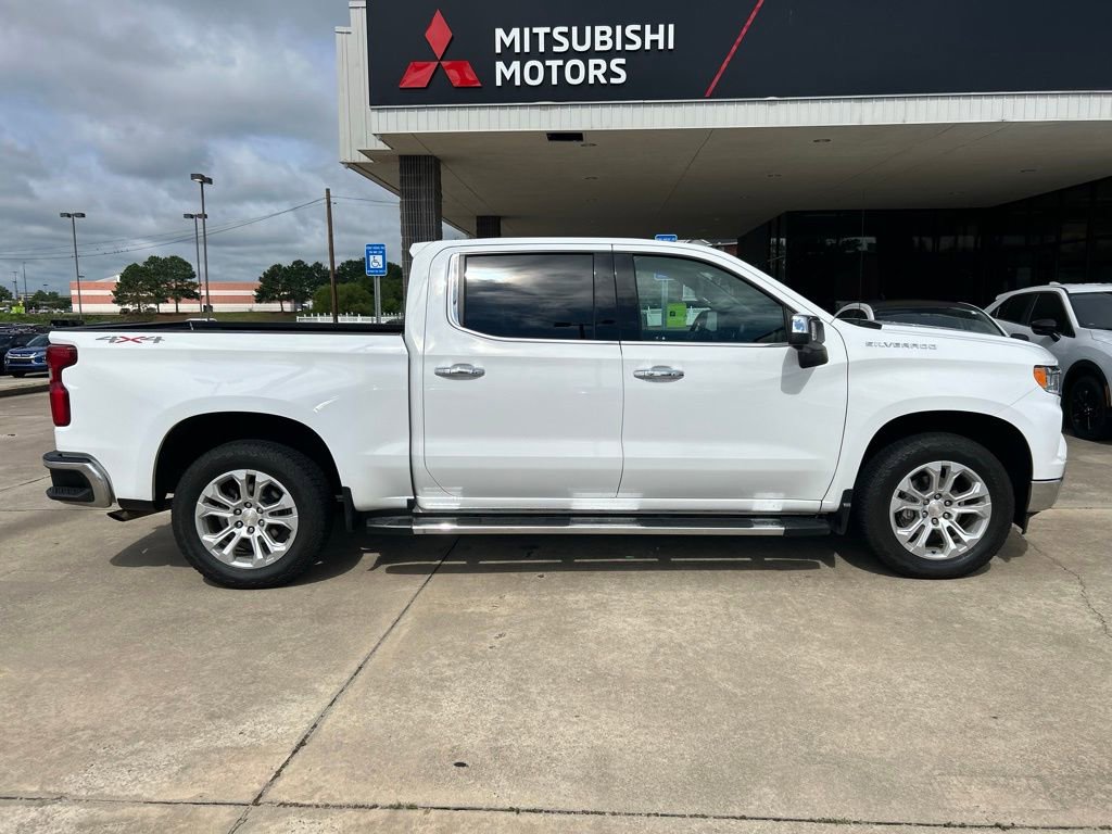 2022 Chevrolet Silverado 1500 LTZ photo 10