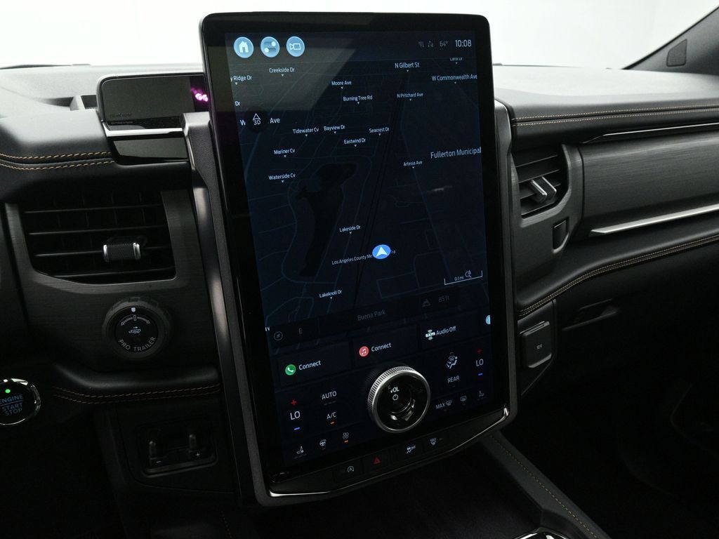 2024 Ford Expedition Platinum photo 13