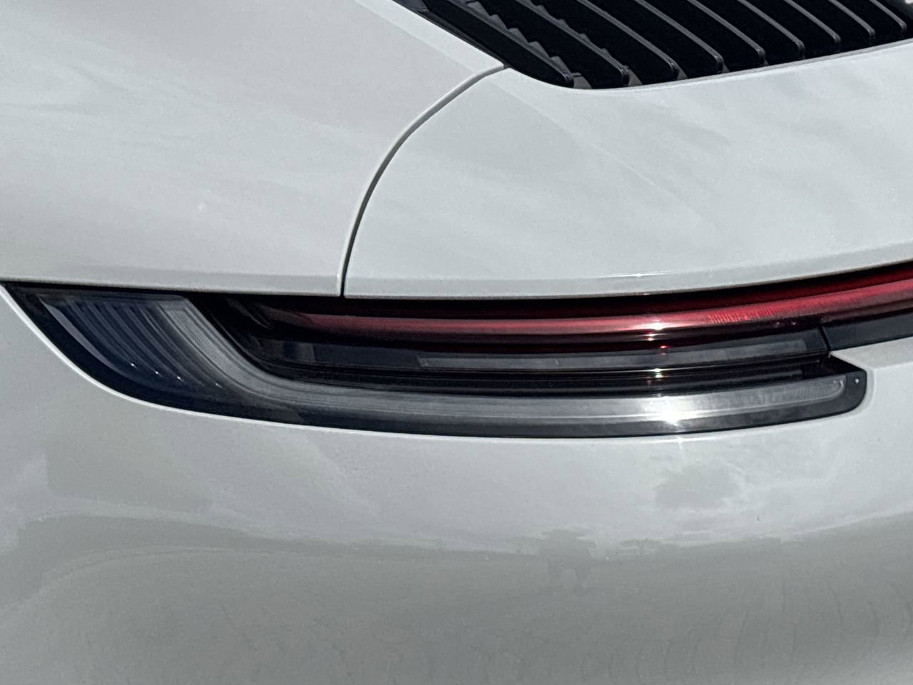 2022 Porsche 911 4 photo 7