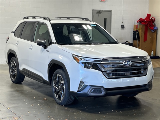 2025 Subaru Forester Limited photo 3