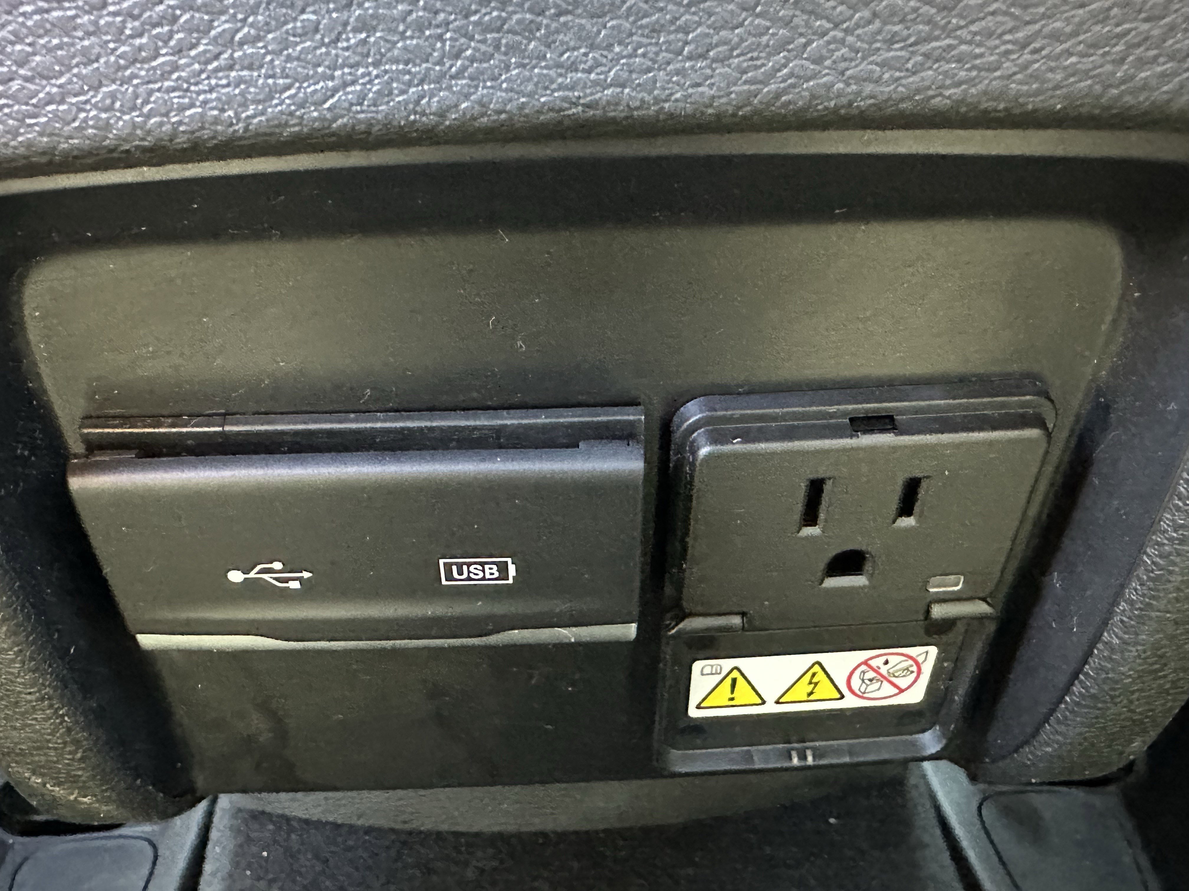 2019 Jeep Cherokee Limited photo 8