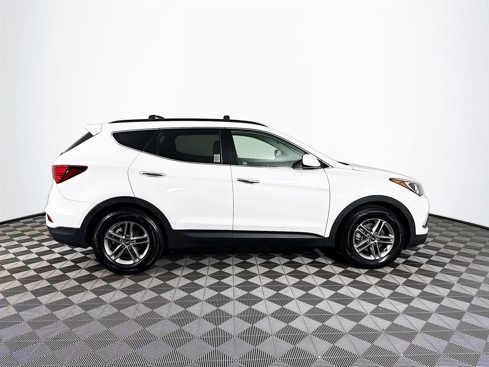 2017 Hyundai Santa Fe Sport Base photo 7